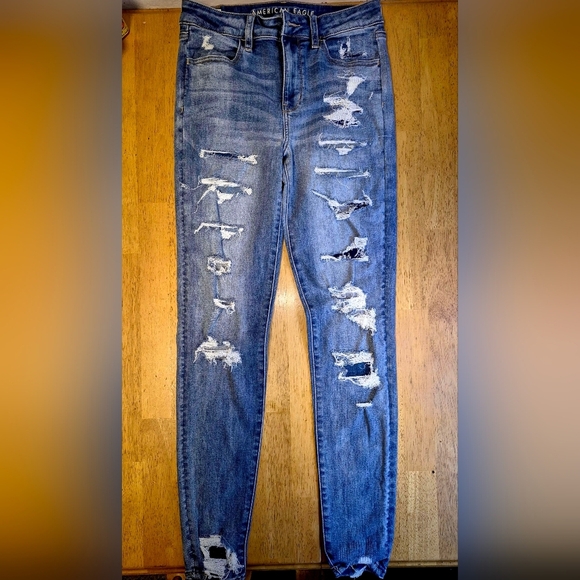 American Eagle Outfitters Blue Skinny Distressed Jeans - Picture 2 of 8